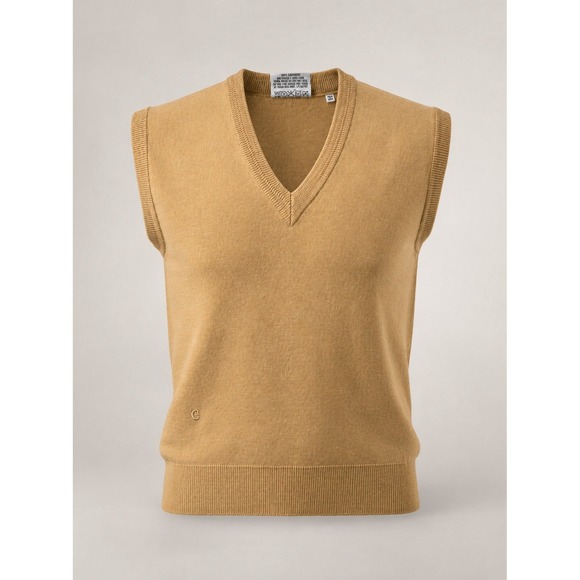 Gabicci Other - Vintage Gabicci Men's M Camel Sweater Vest V Neck Wool Knit Made Korea Logo